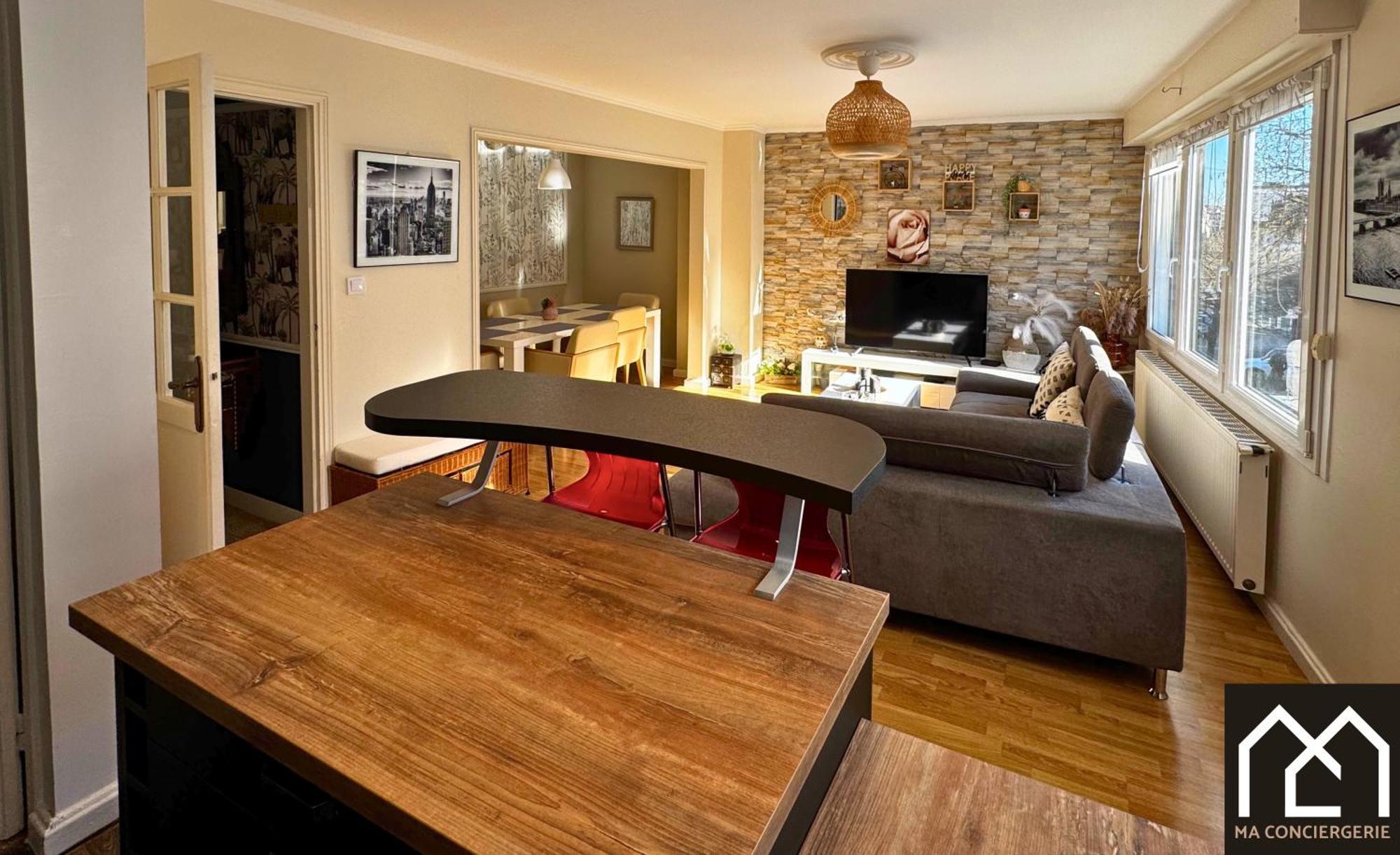 Apartment La Parisienne Entre Et Port 6pers - Stationnement